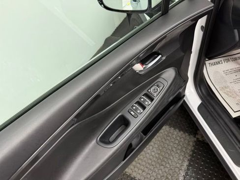 Certified 2023 Hyundai Santa Fe SEL FWD image 23