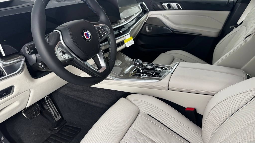 New 2026 BMW ALPINA XB7 AWD/4WD image 13