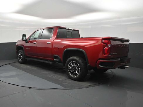 Used 2023 Chevrolet Silverado 2500 High Country AWD/4WD image 6