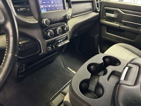 Used 2024 RAM 2500 Big Horn AWD/4WD image 23