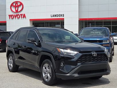 Used 2025 Toyota RAV4 XLE w/ Convenience Package