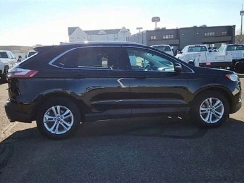 Used 2019 Ford Edge SEL w/ Equipment Group 201A image 9
