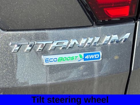 Used 2019 Ford Escape Titanium AWD/4WD image 22