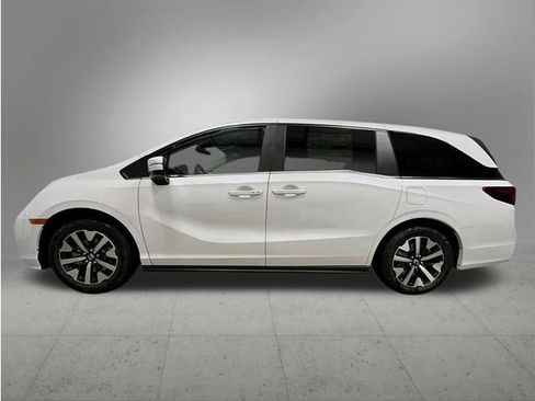 New 2026 Honda Odyssey EX-L image 2