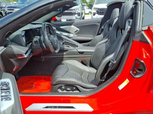 Used 2022 Chevrolet Corvette Stingray Preferred Conv w/ Z51 Performance Package RWD image 9