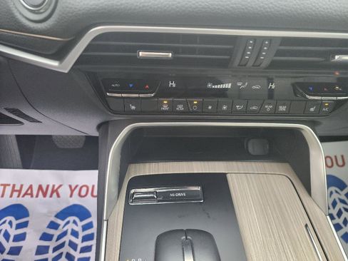 Certified 2025 MAZDA CX-70 3.3 Turbo w/ Premium Package image 21