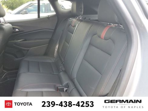 Used 2024 Chevrolet Trax RS w/ Sunroof Package FWD image 21