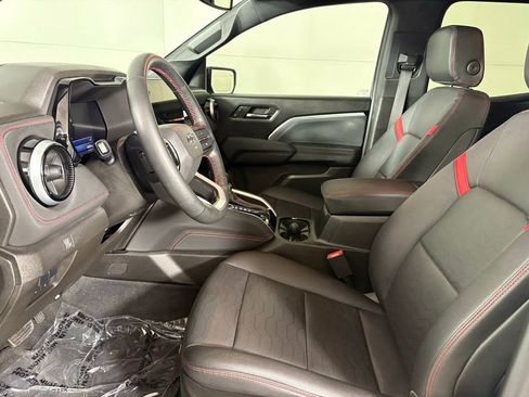 Used 2023 Chevrolet Colorado Z71 w/ Z71 Convenience Package 2 AWD/4WD image 20