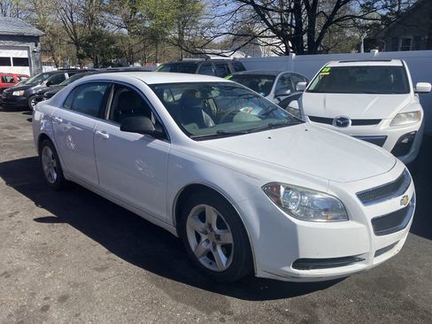 Used 2012 Chevrolet Malibu LS w/ LS Uplevel Package image 1