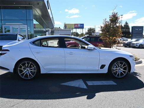 New 2026 Genesis G70 2.5T Prestige image 5