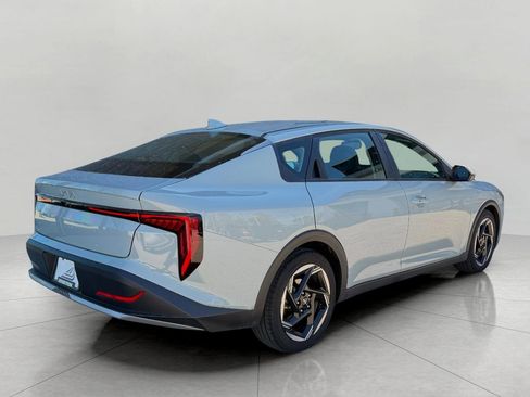 Used 2025 Kia K4 EX FWD image 12