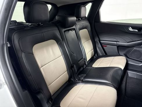 Used 2021 Ford Escape Titanium w/ Titanium Premium Package image 15