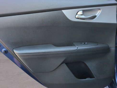 Used 2022 Kia Forte LXS image 30