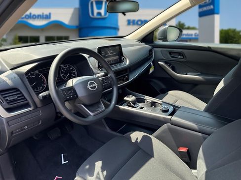 Used 2026 Nissan Rogue S AWD/4WD image 13
