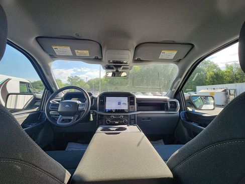 Used 2025 Ford F150 XLT w/ Equipment Group 301A Standard image 24