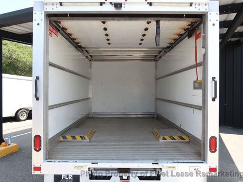 Used 2019 Ford Transit 350 156 DRW RWD image 15