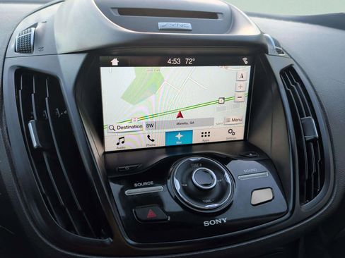 Used 2017 Ford Escape Titanium image 26