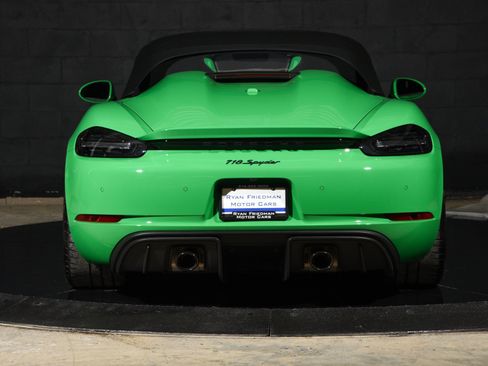 Used 2023 Porsche 718 Boxster Spyder RWD image 14