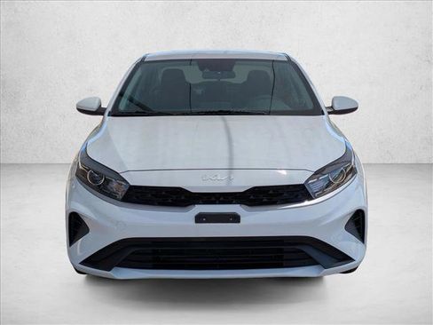 Used 2023 Kia Forte LX FWD image 2