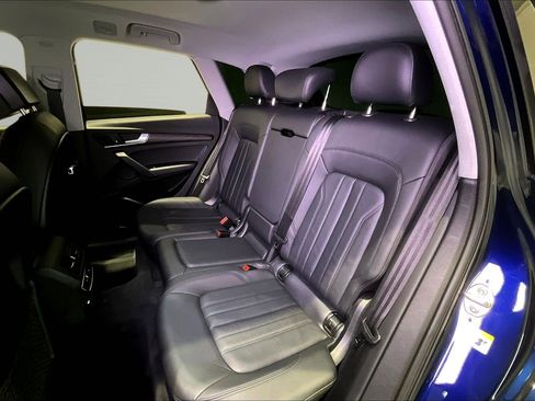 Used 2020 Audi Q5 2.0T Premium w/ Convenience Package AWD/4WD image 21