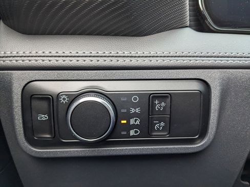 Used 2024 Ford Mustang GT Premium image 43