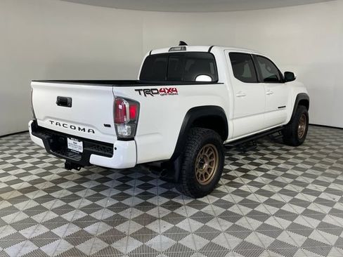 Used 2023 Toyota Tacoma TRD Off-Road w/ TRD Premium Off Road Package AWD/4WD image 27