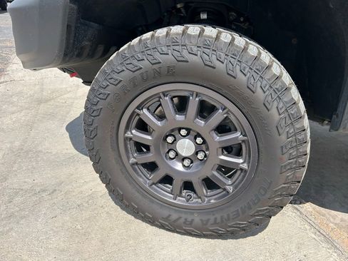 Used 2022 Chevrolet Colorado ZR2 w/ Colorado ZR2 Bison Edition AWD/4WD image 9