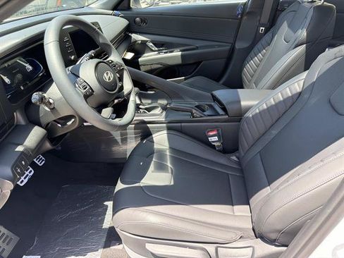 New 2026 Hyundai Elantra SEL Sport FWD image 14