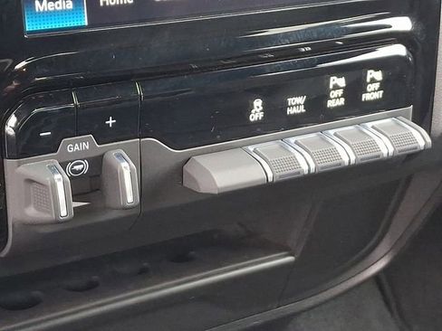 Used 2025 RAM 2500 Big Horn image 26