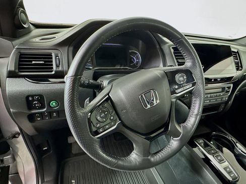 Used 2023 Honda Passport Elite image 12