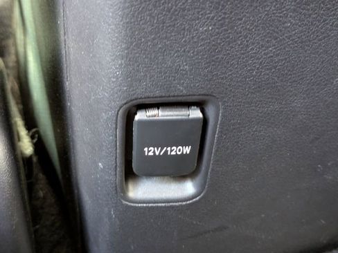 Used 2018 Toyota 4Runner SR5 Premium image 15