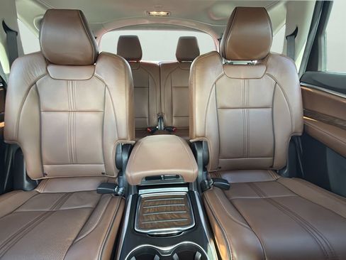 Used 2018 Acura MDX FWD w/ Advance Package image 25