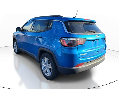 Used 2022 Jeep Compass Latitude w/ Convenience Group FWD image 6