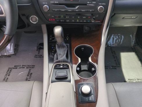 Used 2017 Lexus RX 350 FWD w/ Premium Package image 18