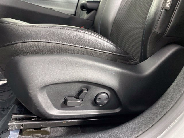 Used 2023 Jeep Compass Latitude w/ Convenience Group AWD/4WD image 18