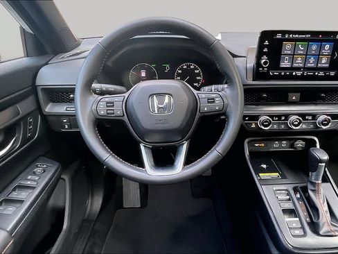 Used 2024 Honda CR-V Sport-L image 6