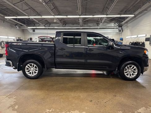 Used 2023 Chevrolet Silverado 1500 LT image 7