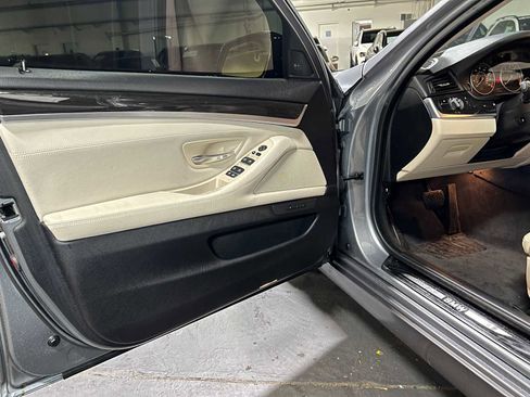 Used 2011 BMW 535i 535i image 20