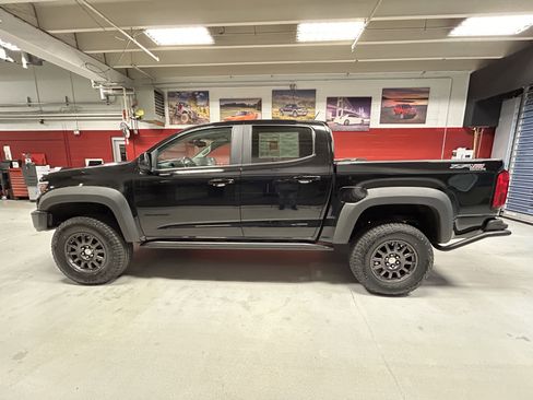 Used 2020 Chevrolet Colorado ZR2 w/ Colorado ZR2 Bison Edition image 2
