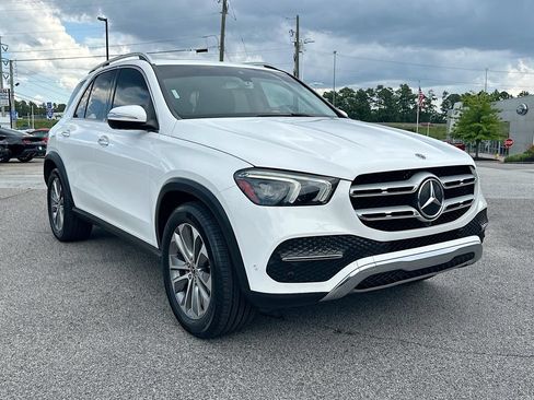 Used 2020 Mercedes-Benz GLE 350 4MATIC image 2