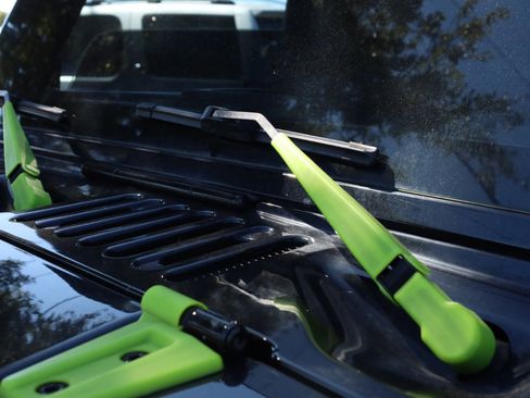 Used 2015 Jeep Wrangler Unlimited Sport w/ Connectivity Group image 41