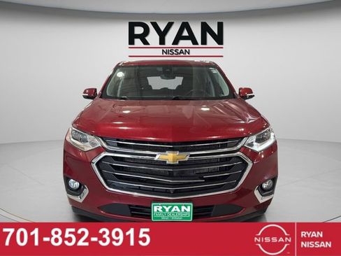 Used 2021 Chevrolet Traverse Premier AWD/4WD image 9