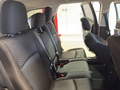 Used 2016 Dodge Journey SE image 26