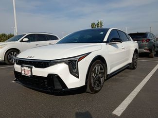 Used 2025 Kia K4 GT-Line w/ GT-Line Premium Package video 1