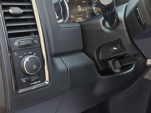 Used 2016 RAM 1500 Sport w/ Black Ram 1500 Sport Group image 24