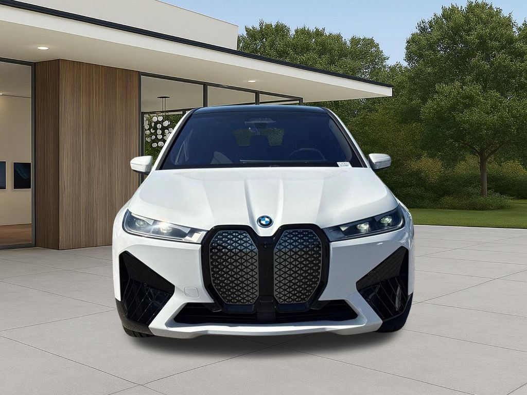Certified 2024 BMW iX xDrive50 w/ Premium Package AWD/4WD image 4