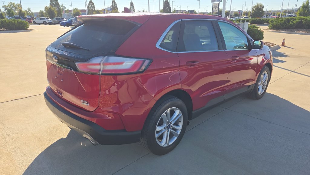 Used 2020 Ford Edge SEL w/ Convenience Package AWD/4WD image 5