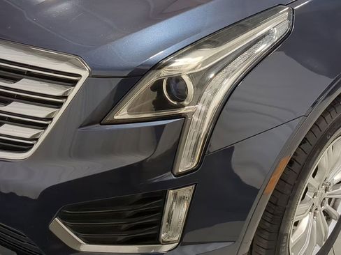 Used 2019 Cadillac XT5 FWD image 22