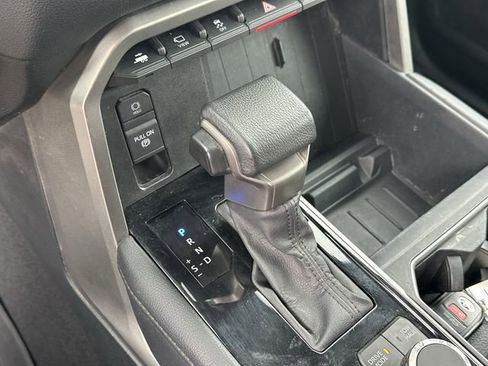 Used 2023 Toyota Tundra Limited image 21