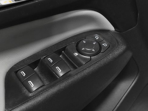 Used 2020 Chevrolet Equinox LS w/ LS Convenience Package FWD image 10